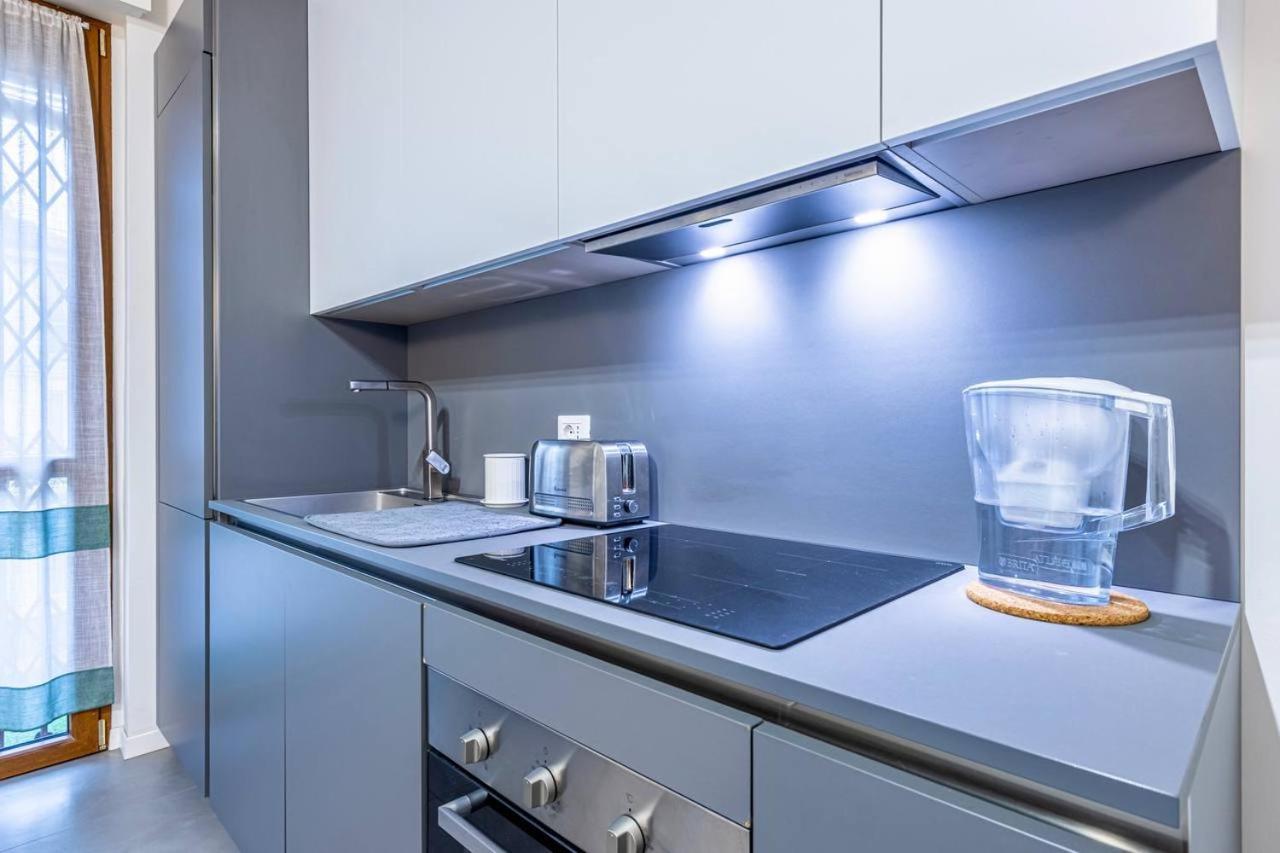 Blue Nest - Stazione Privatunterkunft *