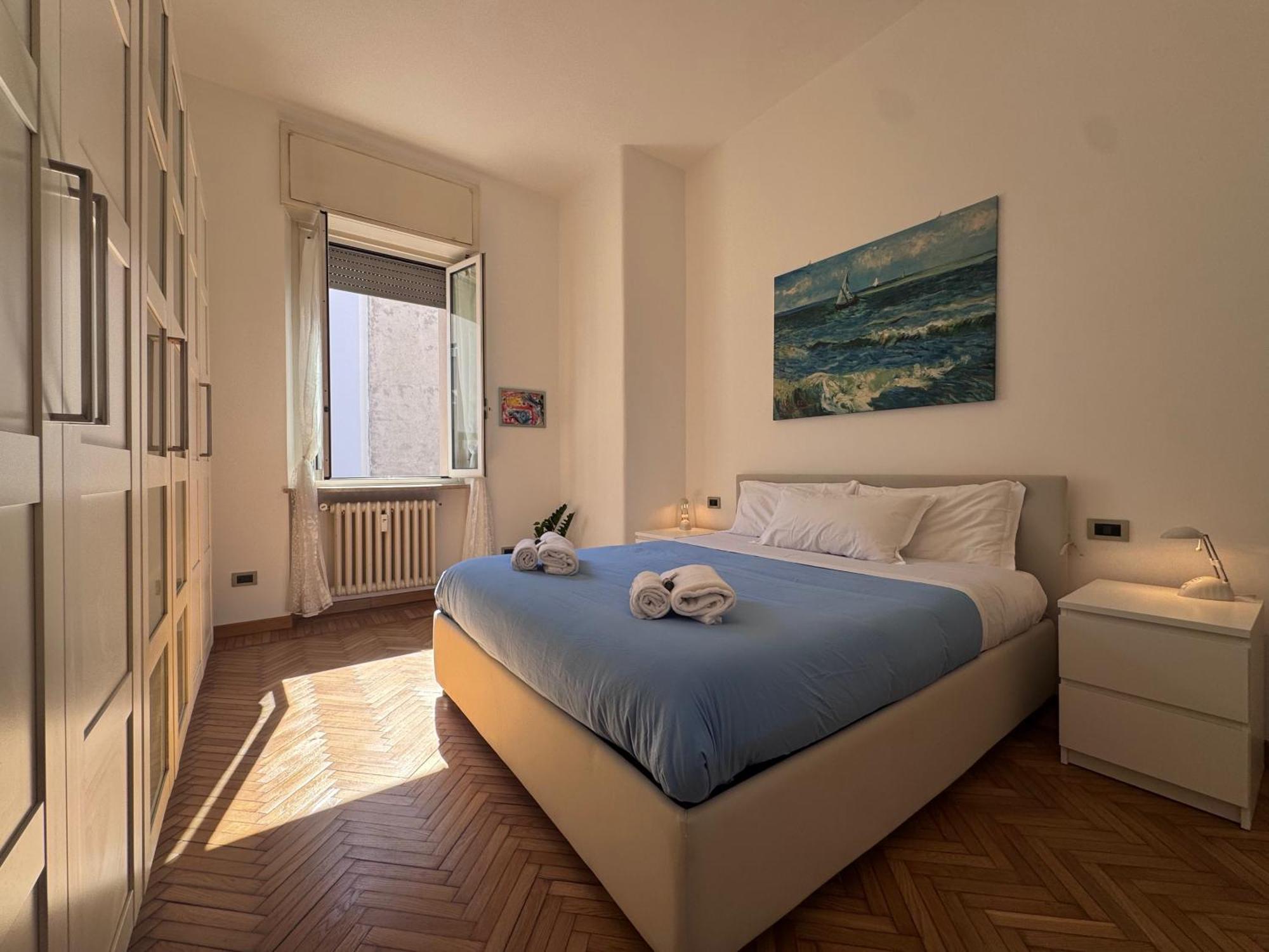 Bright With Balcony In Corso Xxii Marzo Apartment Mailand