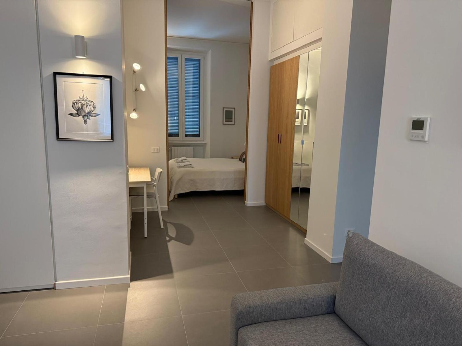 S-home Porta Romana Con Wi-fi E Aria Condizionata Apartment