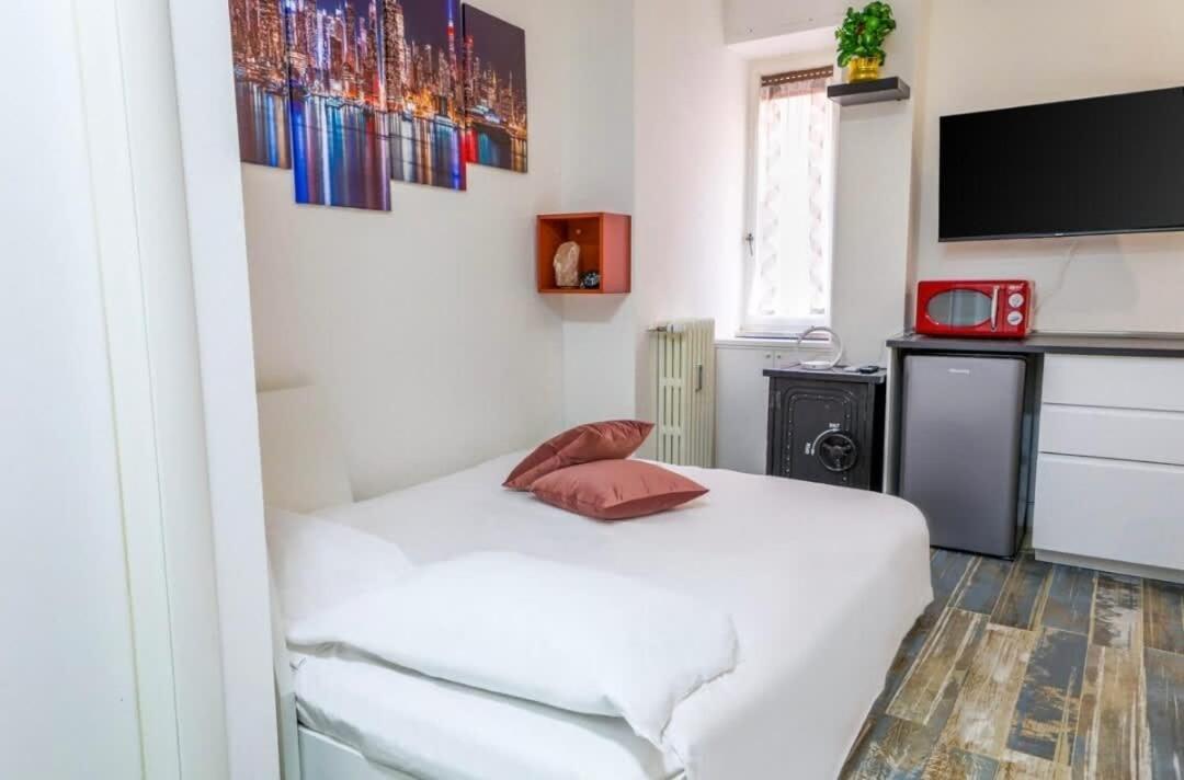 The Nomad's Nest - Near Station And Corso Buenos Aires Ferienhaus