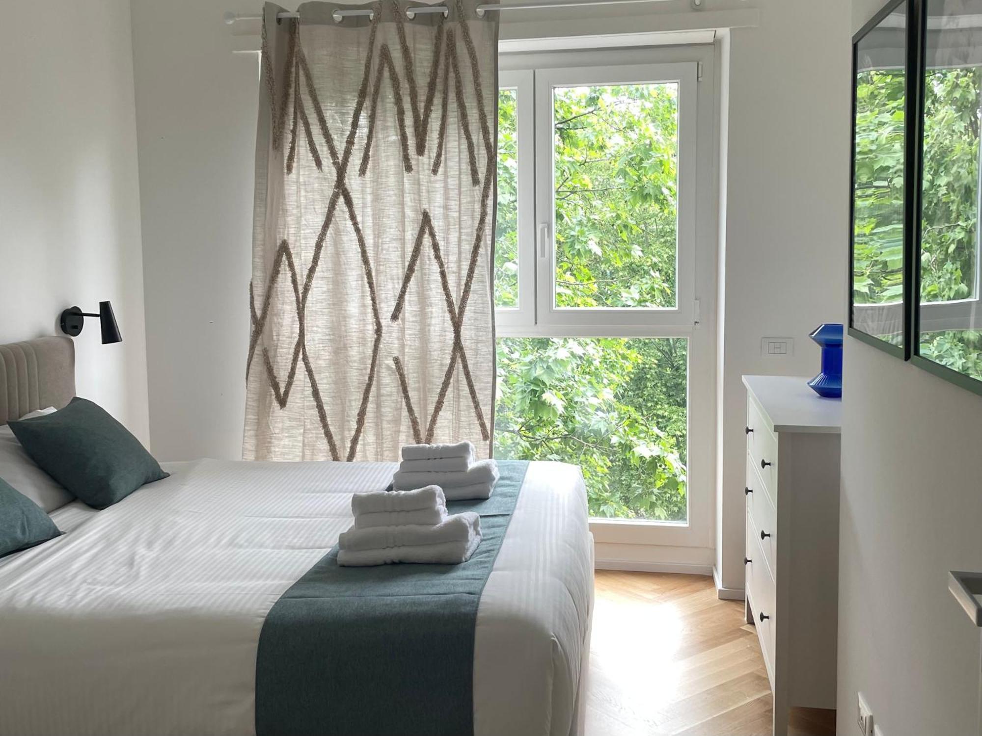 Moderno Bilocale In Zona Monumentale-cenisio Apartment *