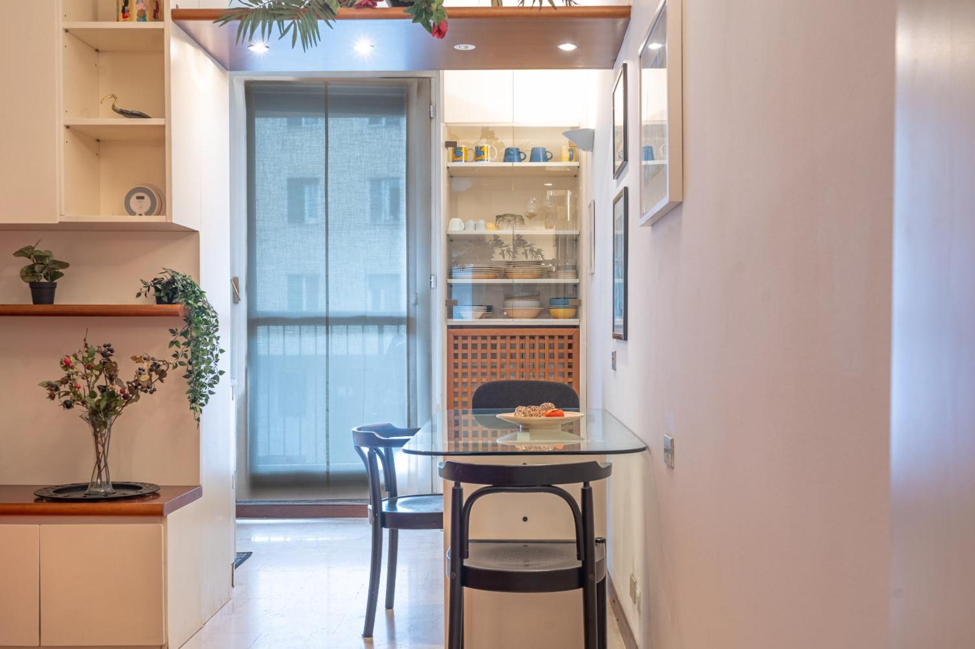 S29 Navigli - With Garage Apartment