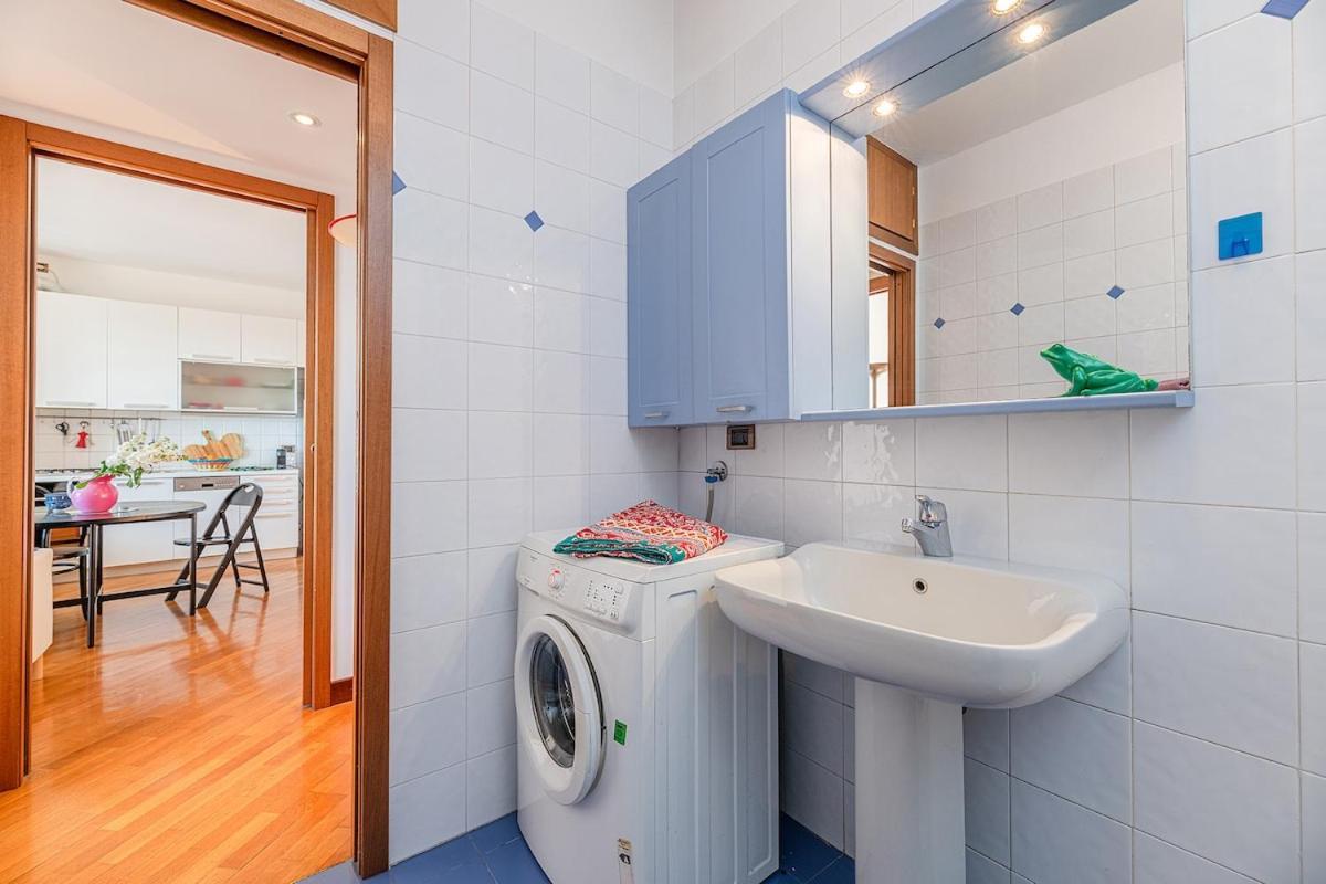 The Rainbow House With Terrace! Apartamento *