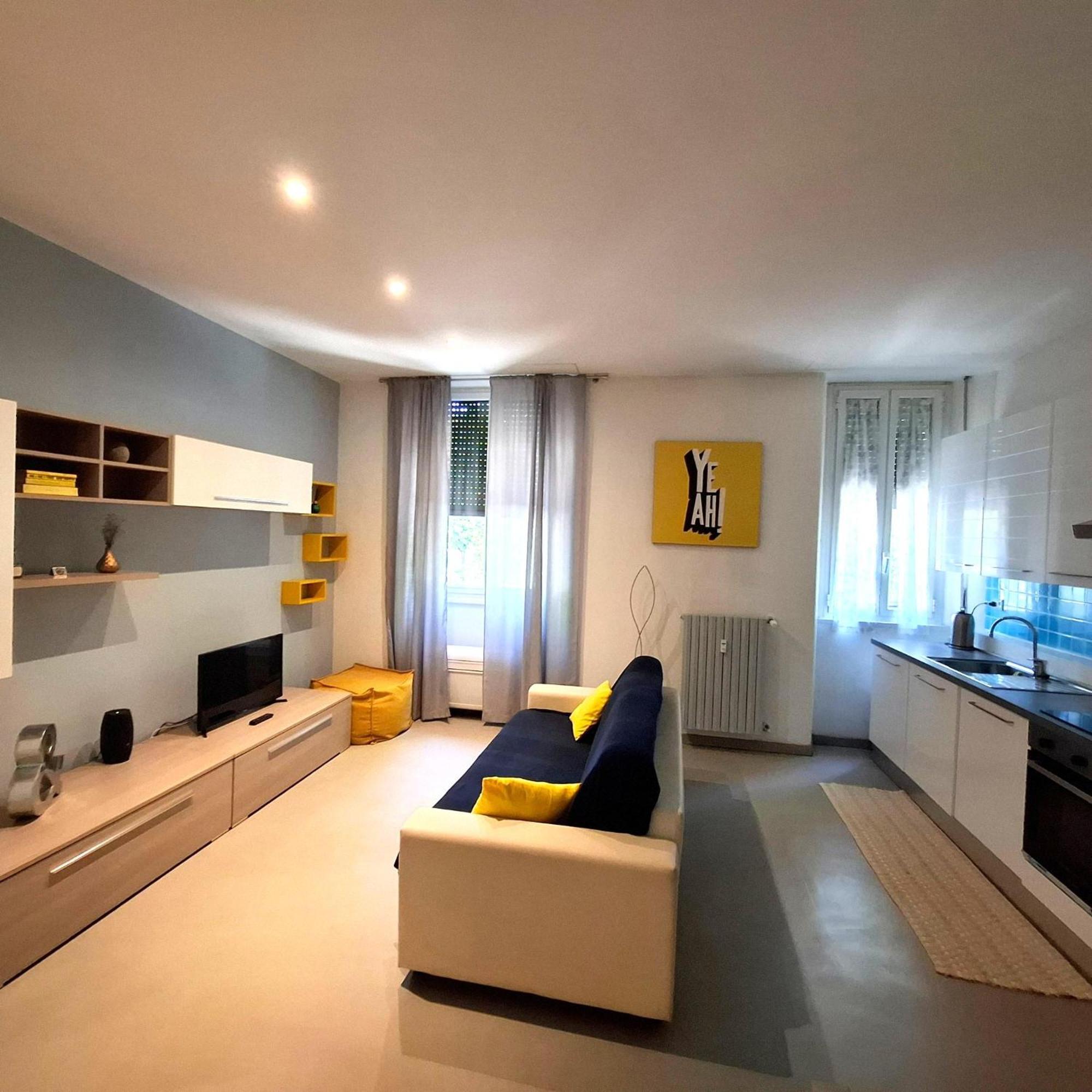 Marche91 - Modern In Isola Area Milan