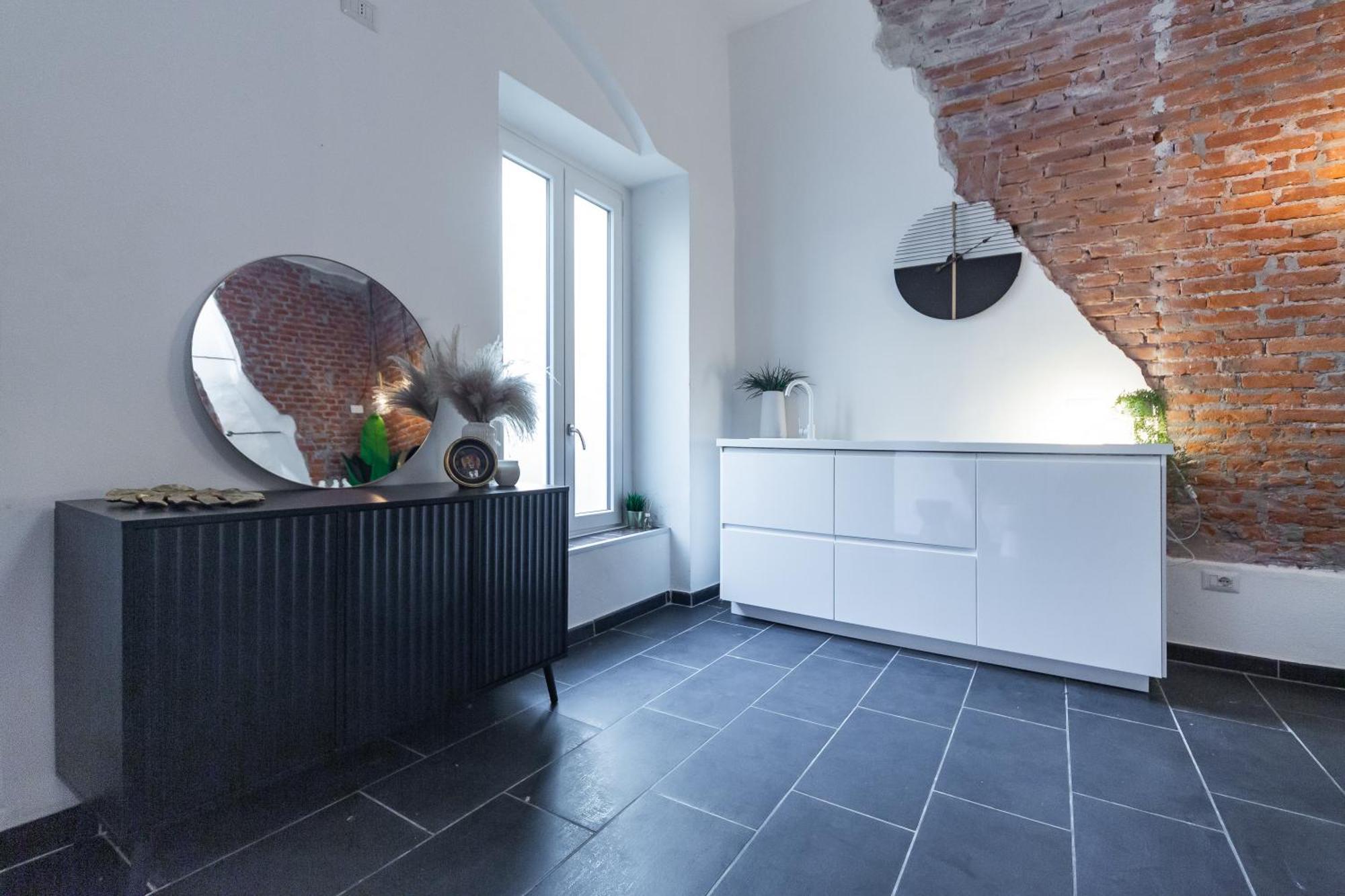 Apartment Youhosty - Design Isola