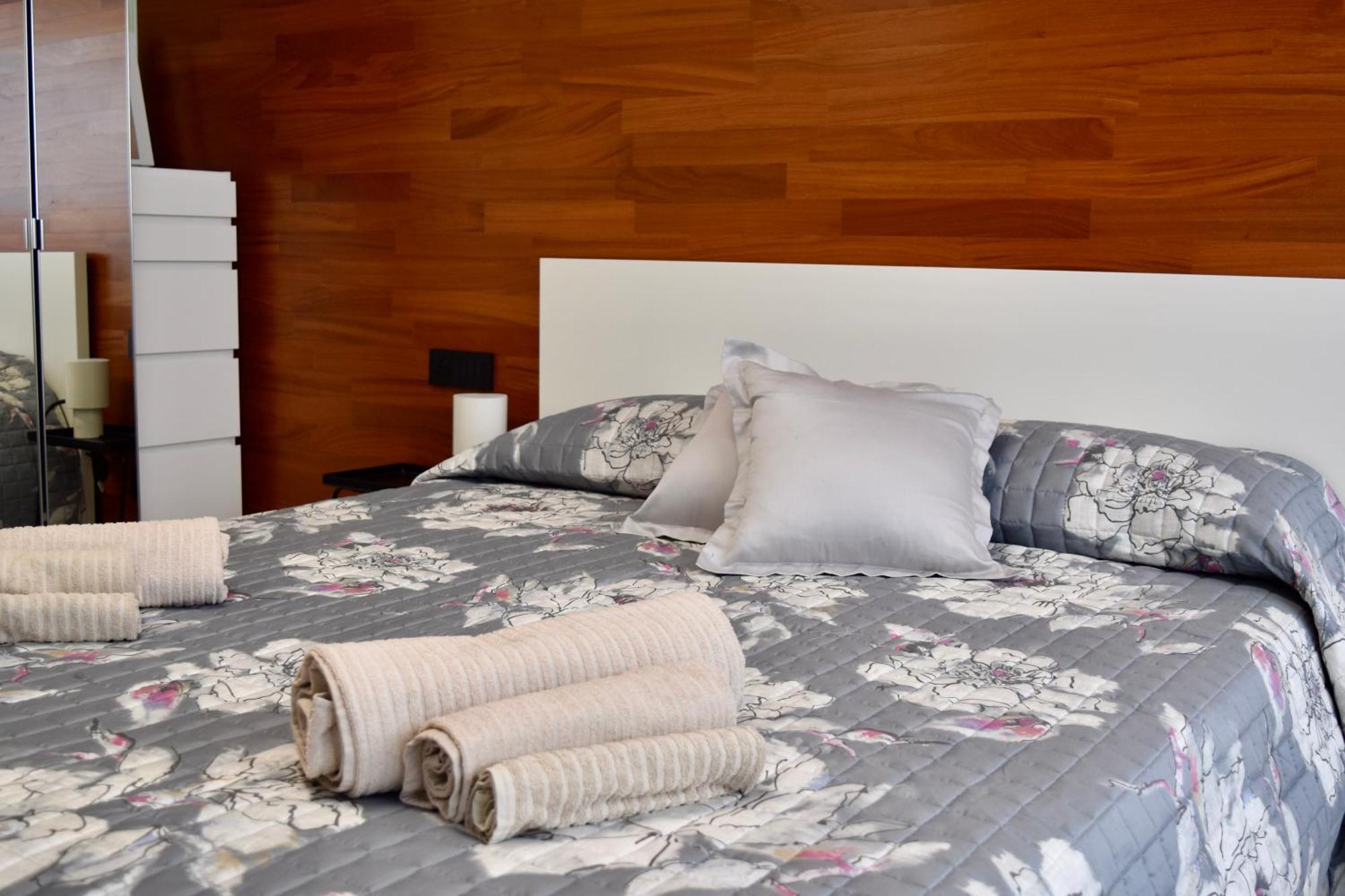 Apartment Arrivasti Design In Centre Mailand