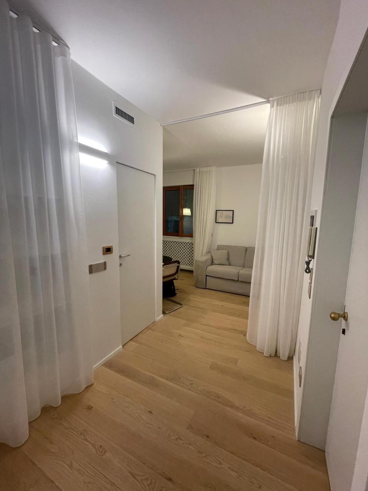 Porta Romana Apartment *