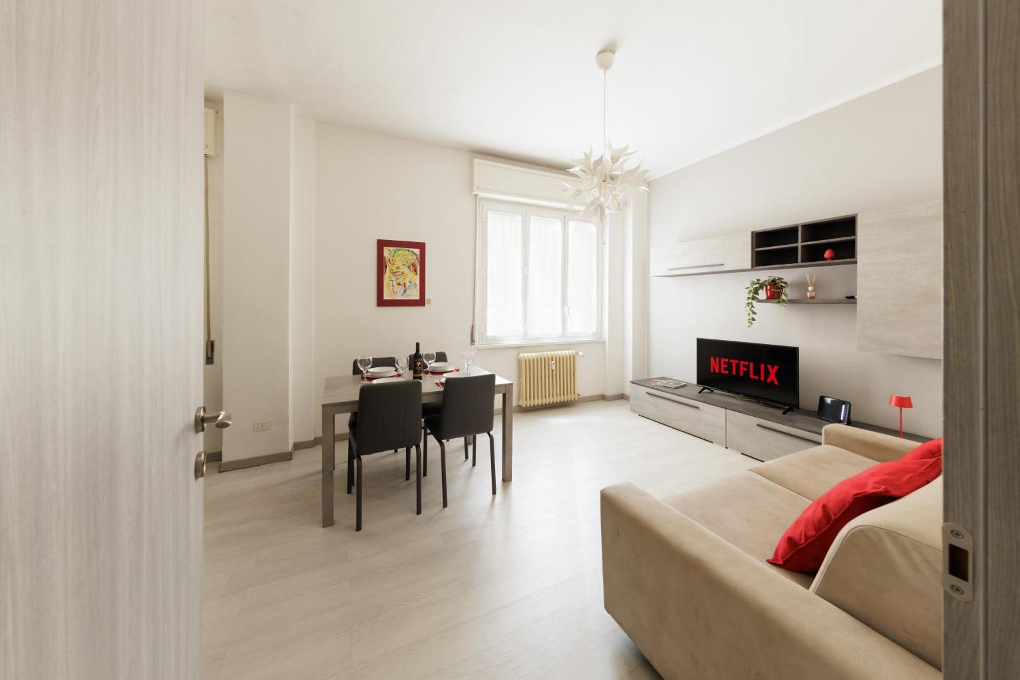 Comfort House Vicino Metro M4 Duomo Navigli San Siro Apartment *