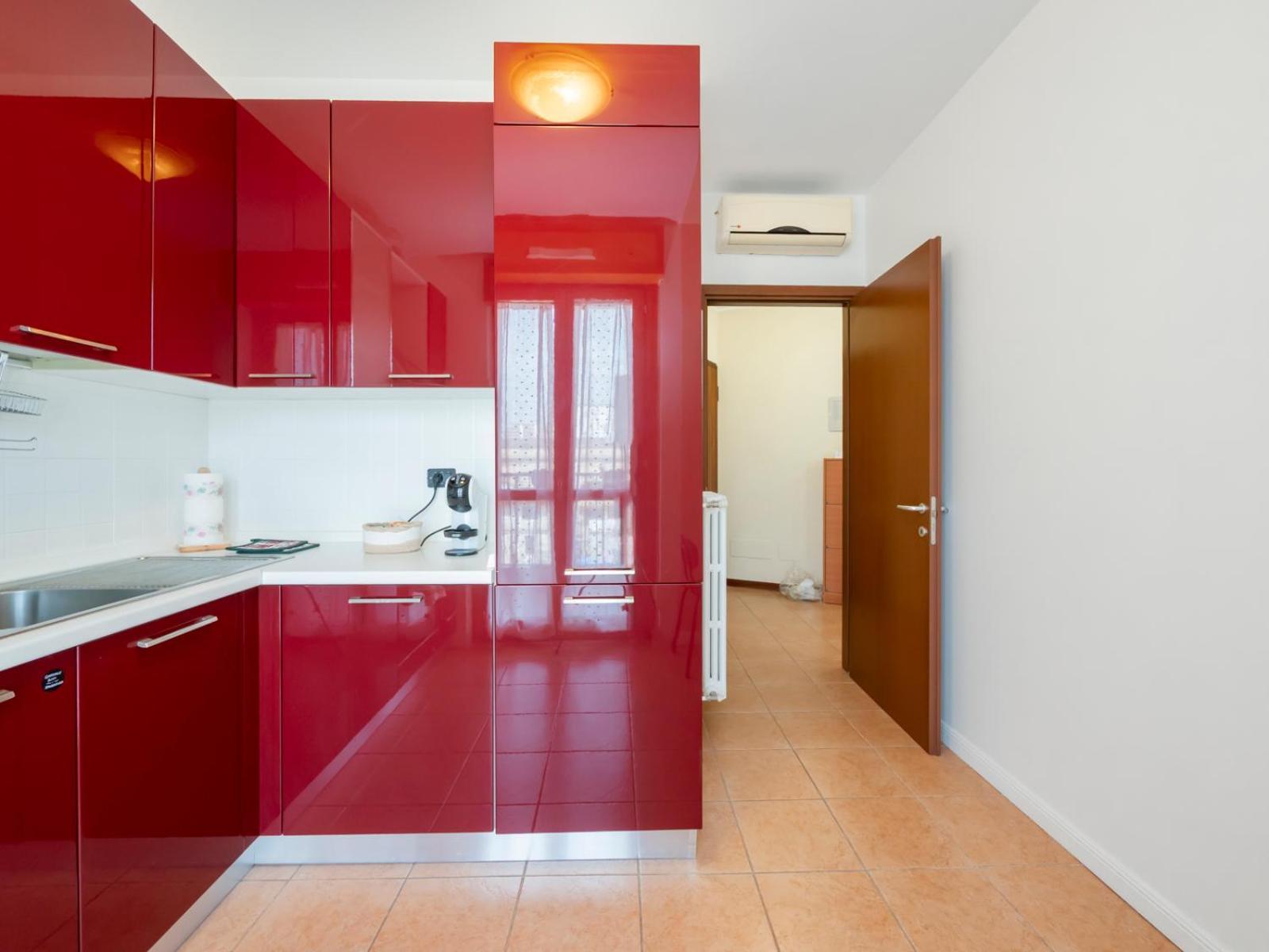 Apartment Spazio Breda - Free Garage, Metro M1, Balcony