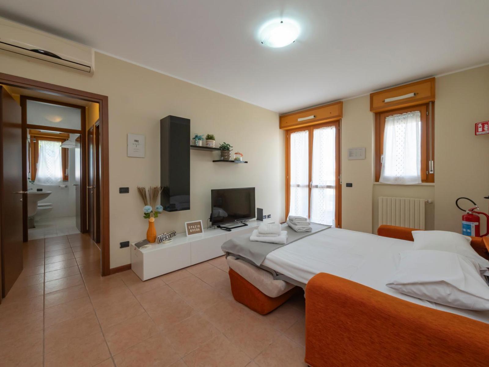 Apartment Spazio Breda - Free Garage, Metro M1, Balcony *