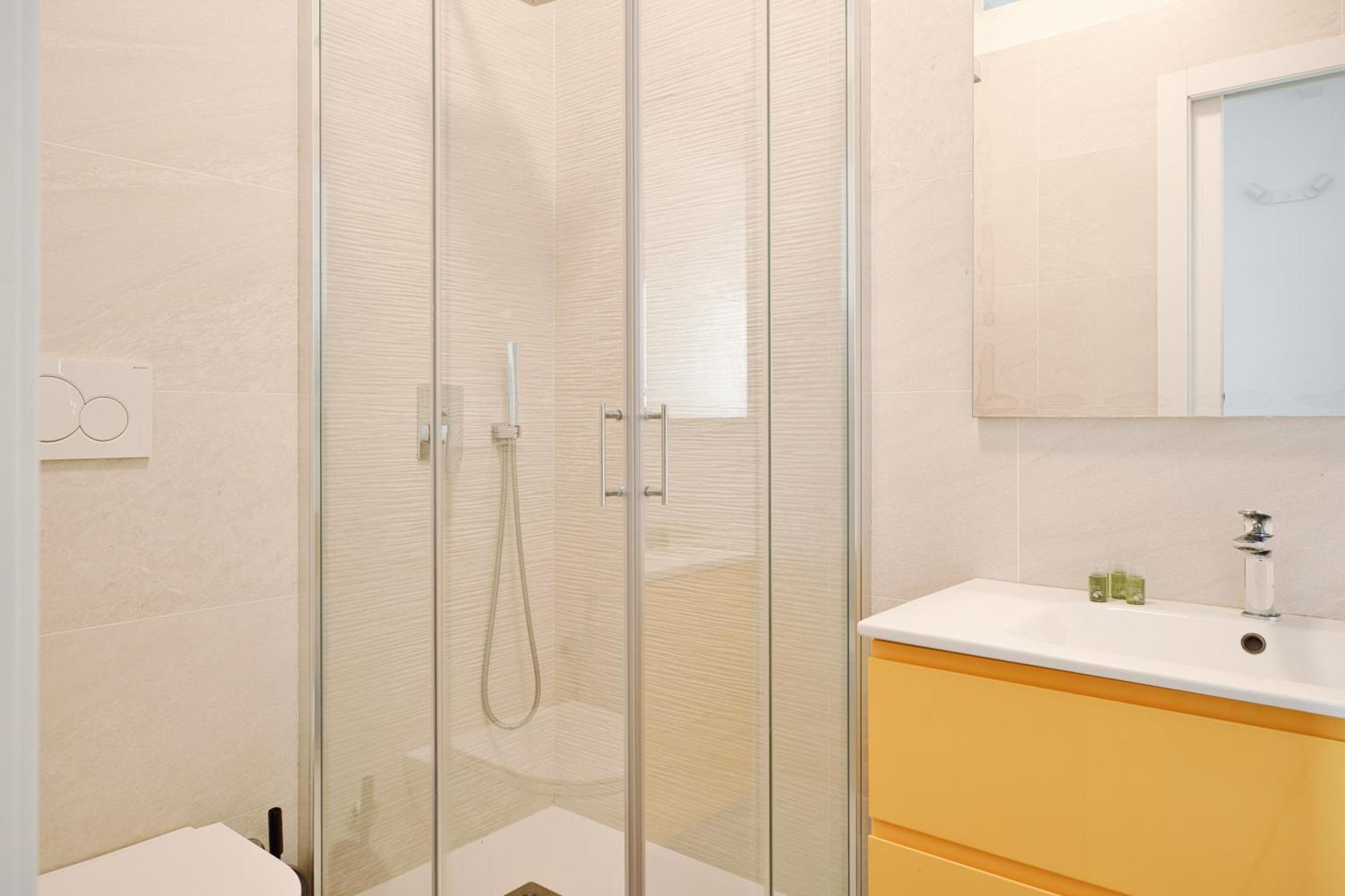 Apartment Domusmi Porta Venezia *