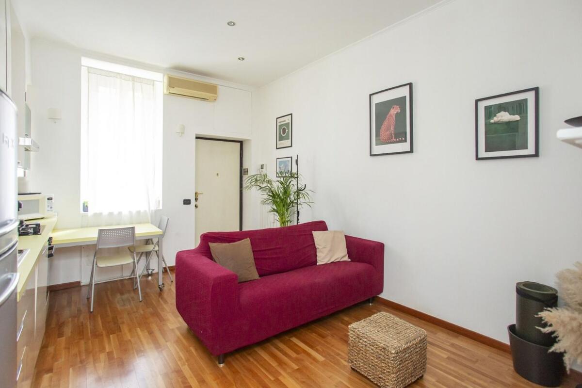 Correggio14 Living - *