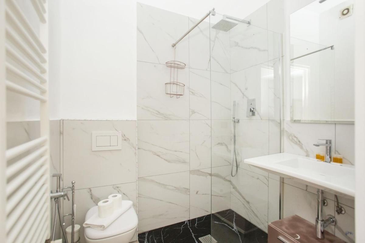 Apartment Correggio14 Living - Mailand