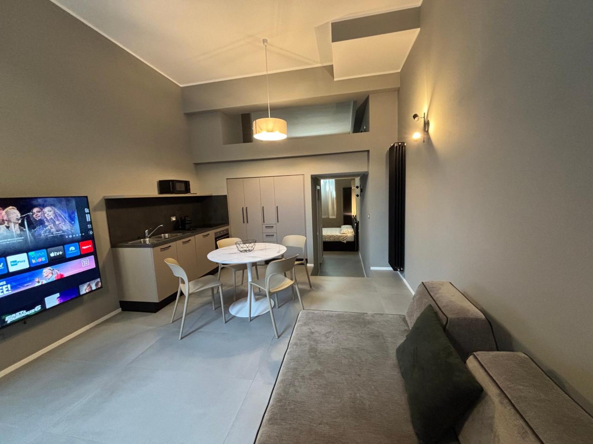 Hozyhome Design Loft In Via Cermenate Apartamento Milão