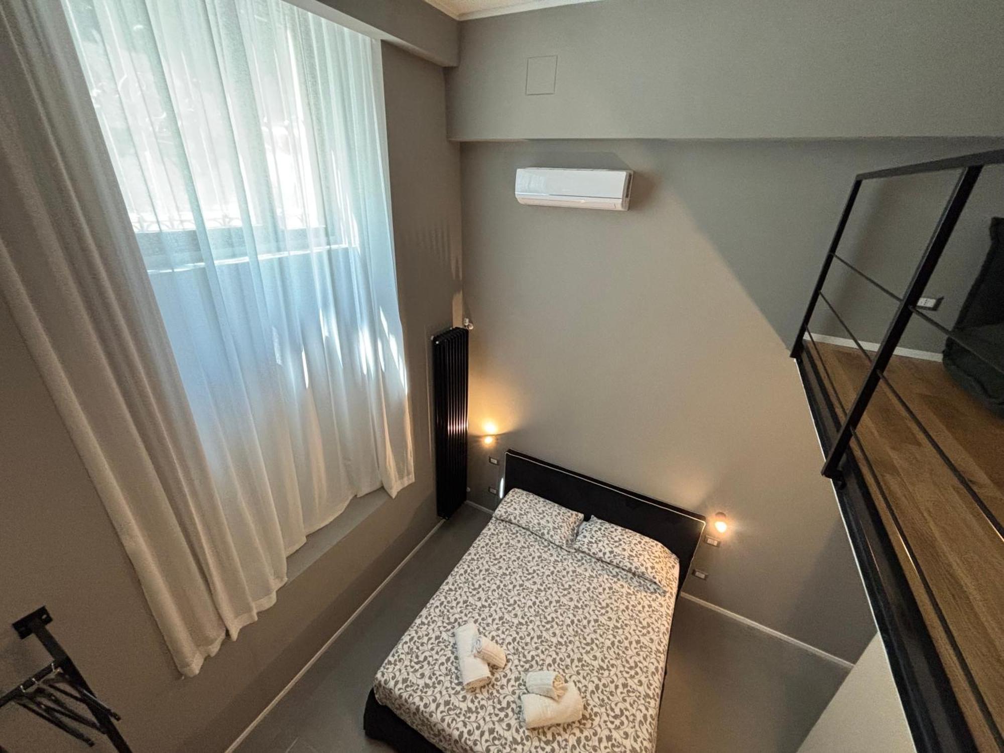 Apartamento Hozyhome Design Loft In Via Cermenate *