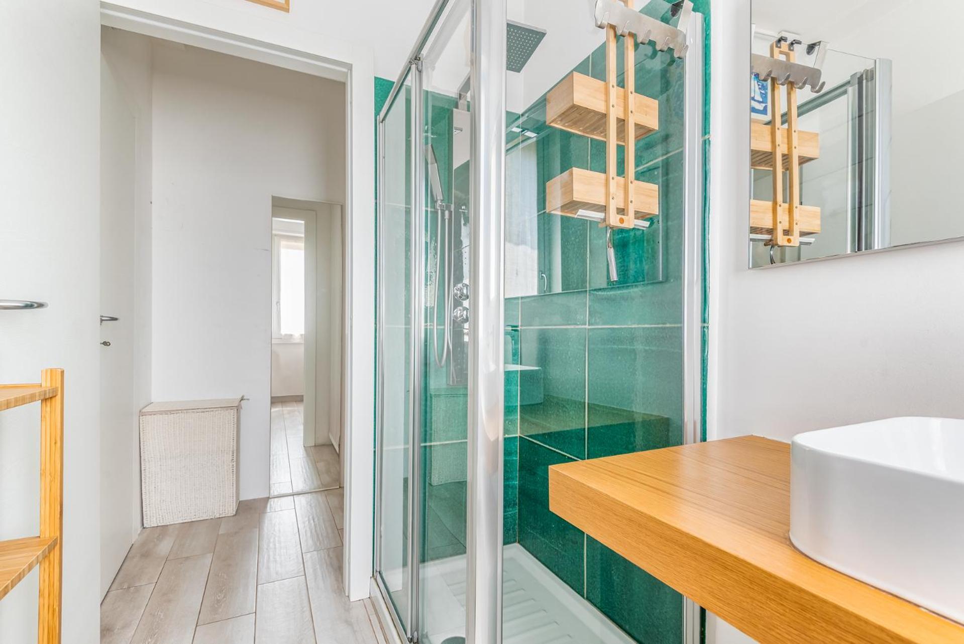 Farini - Lancetti 4 Pax Wi-fi Apartment *