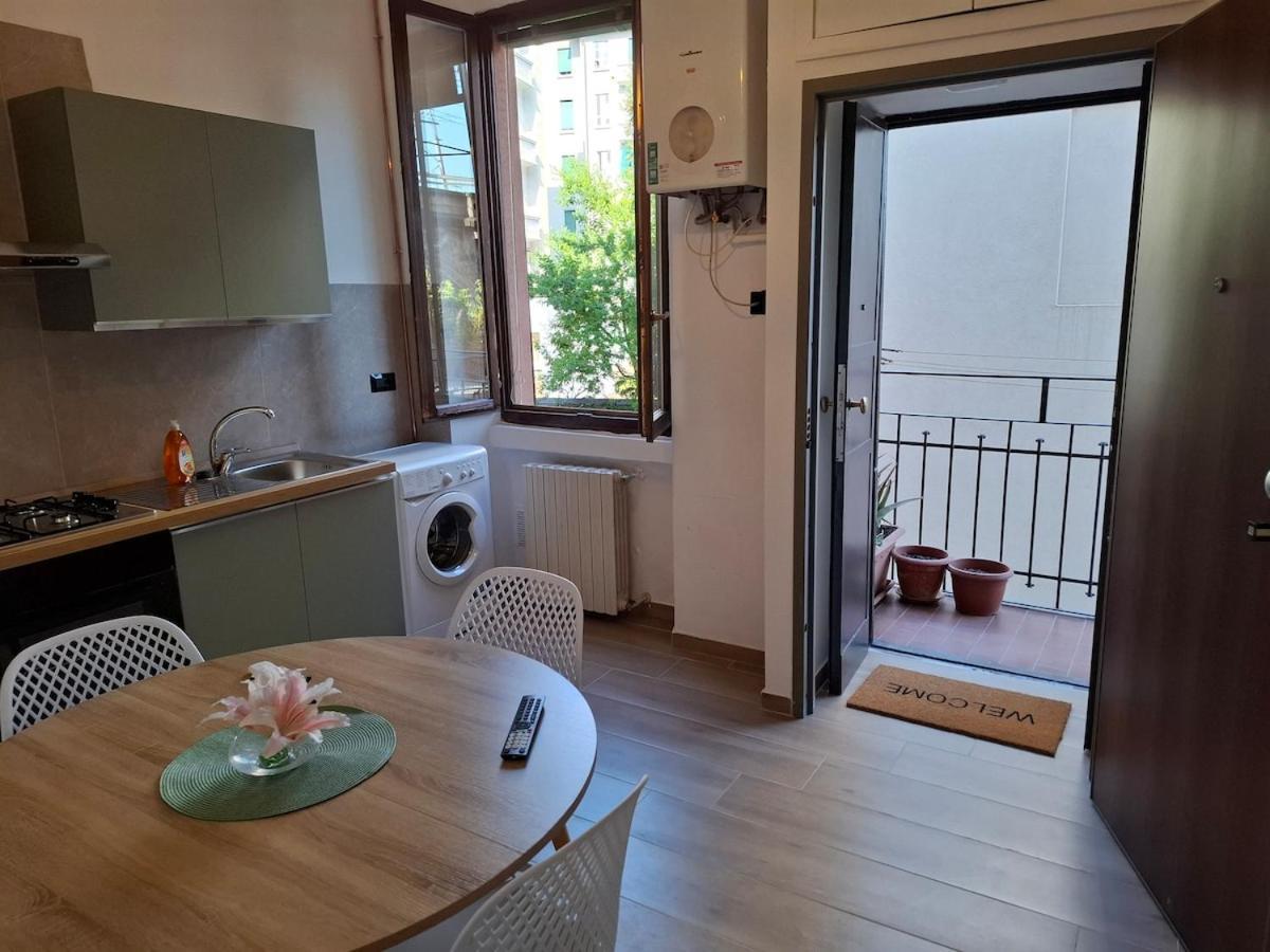 Apartamento 20 Minuti Dal Duomo Therussianflower Milão