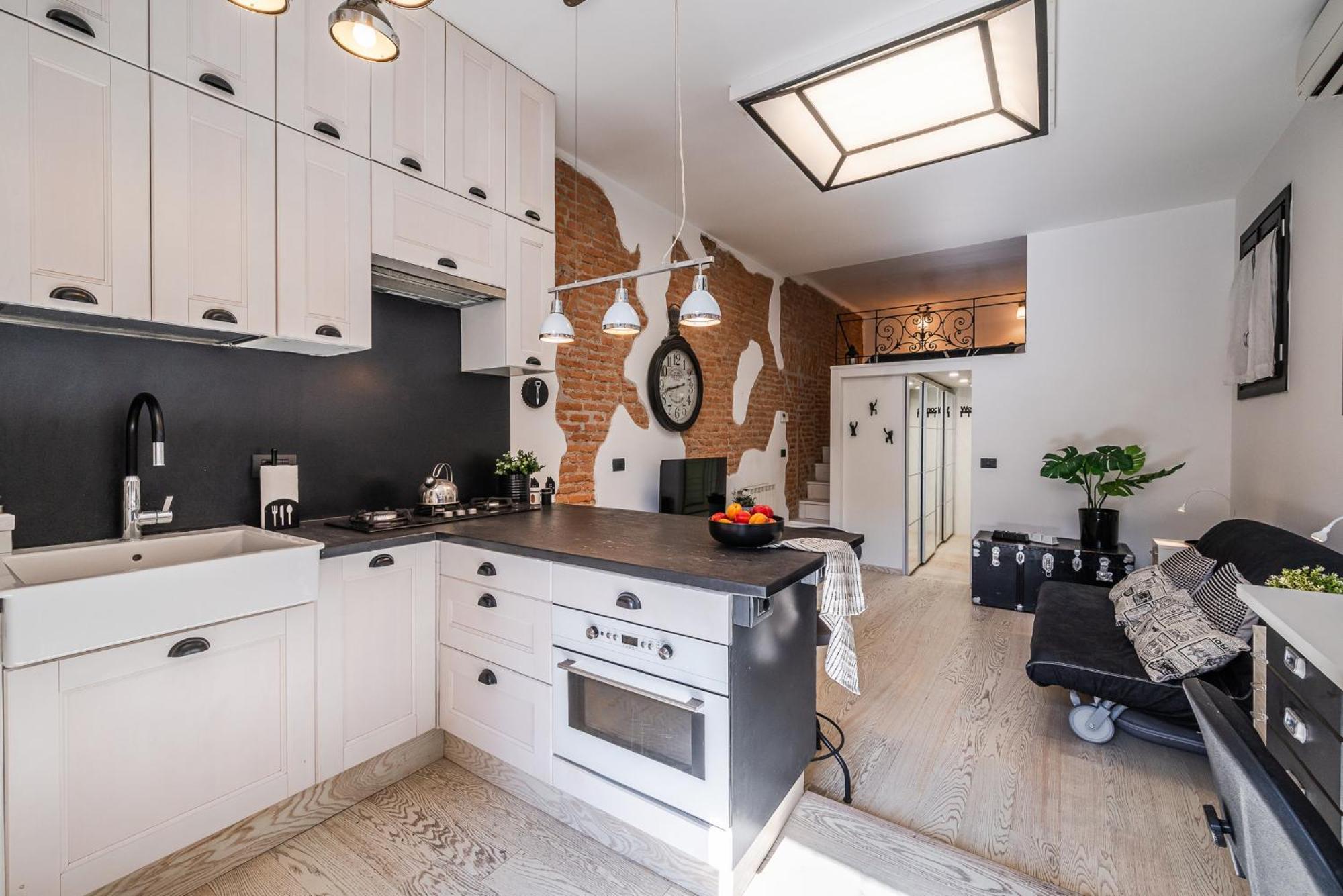 Apartment The Brick Nest - Navigli View