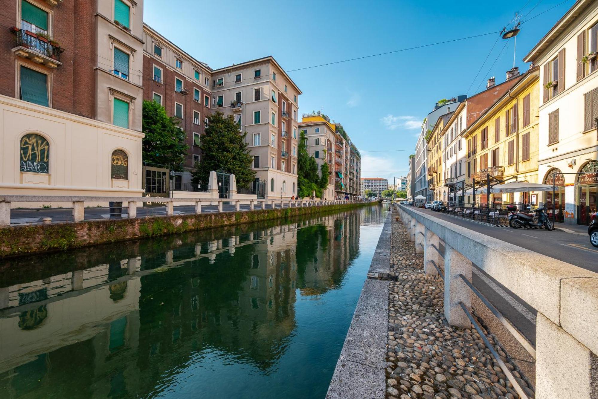 The Brick Nest - Navigli View *