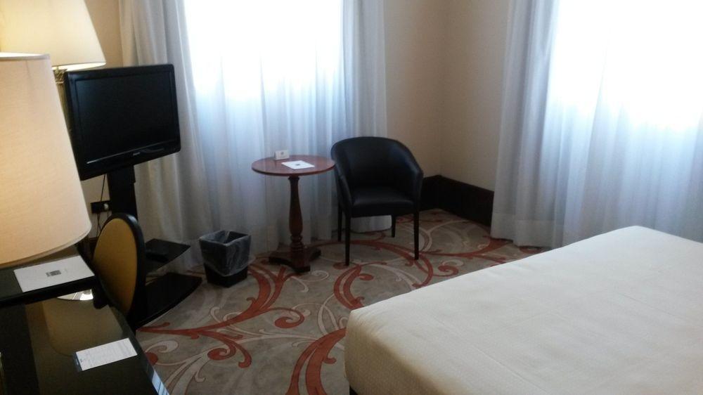 Hotel Una Scandinavia Mailand