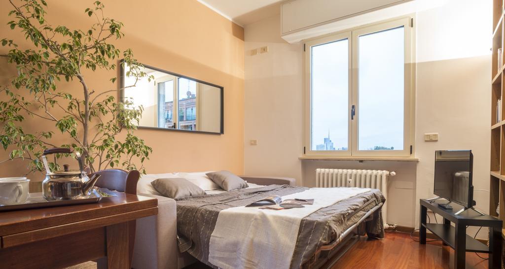 Apartment Joivy Warm Family Flat For 6 With Terrace In Mailand