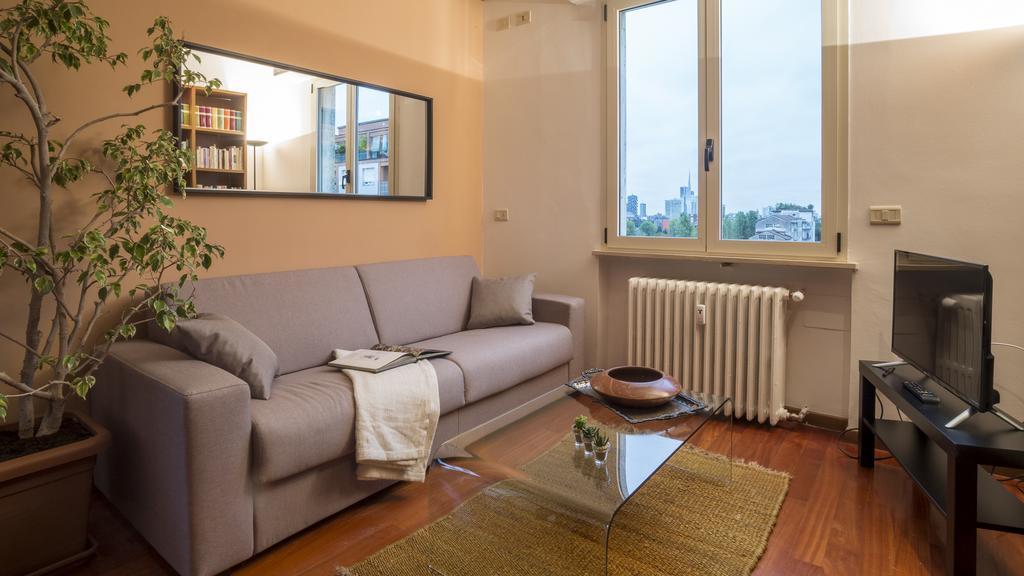 Joivy Warm Family Flat For 6 With Terrace In Mailand