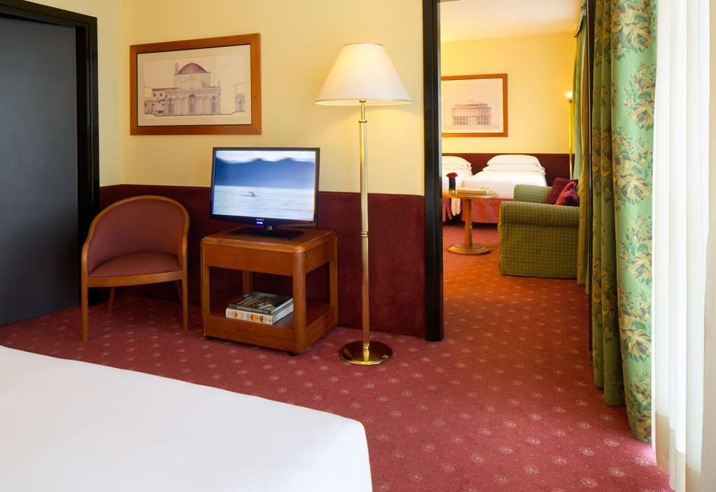 Hotel Starhotels Business Palace 4*