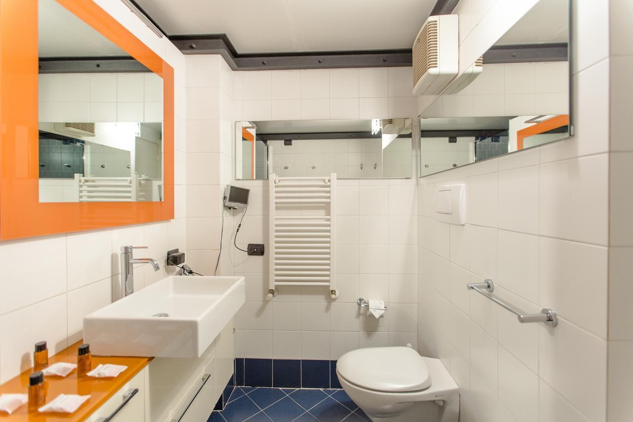 Porta Ticinese Mini Loft Apartamento Milão