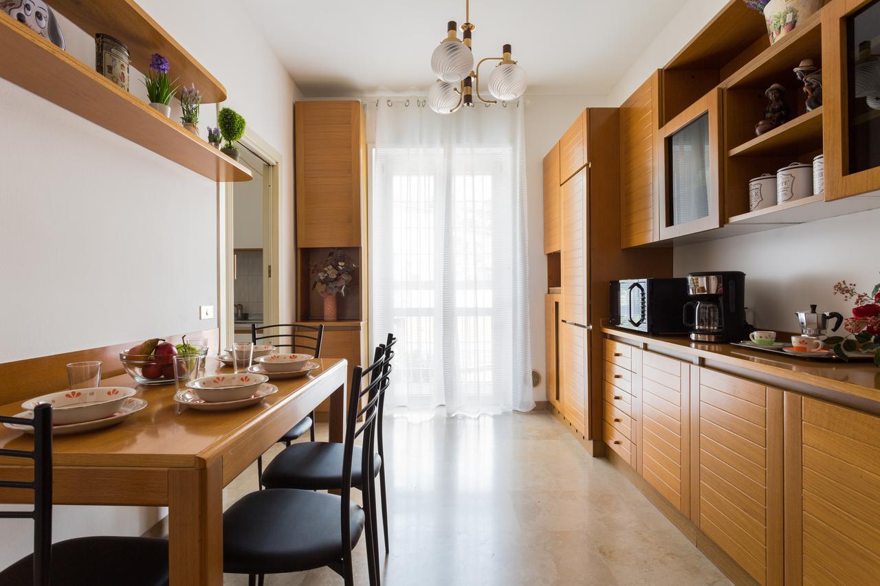Cenisio Subway Flat Apartment *