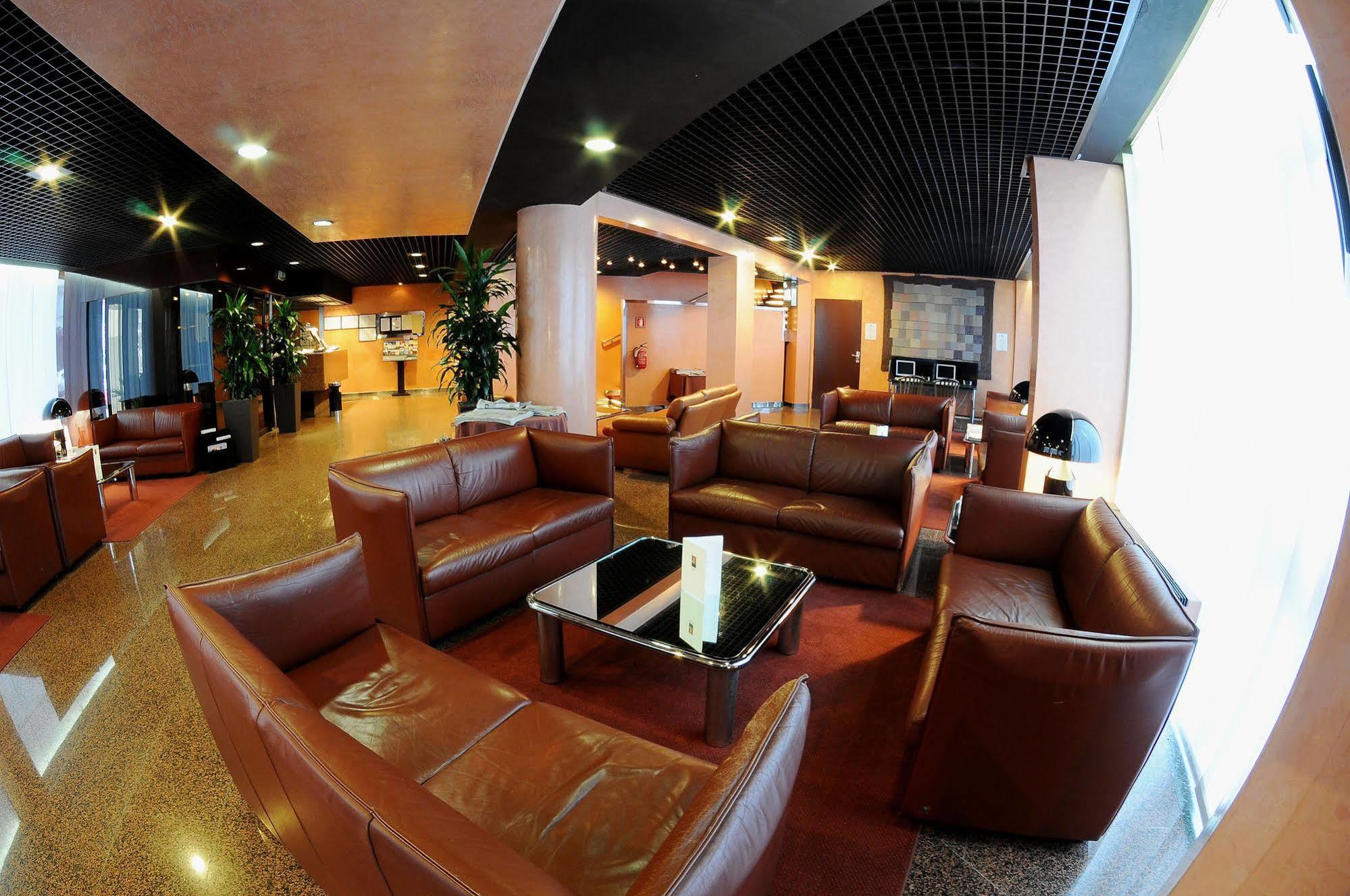 Galileo Hotel