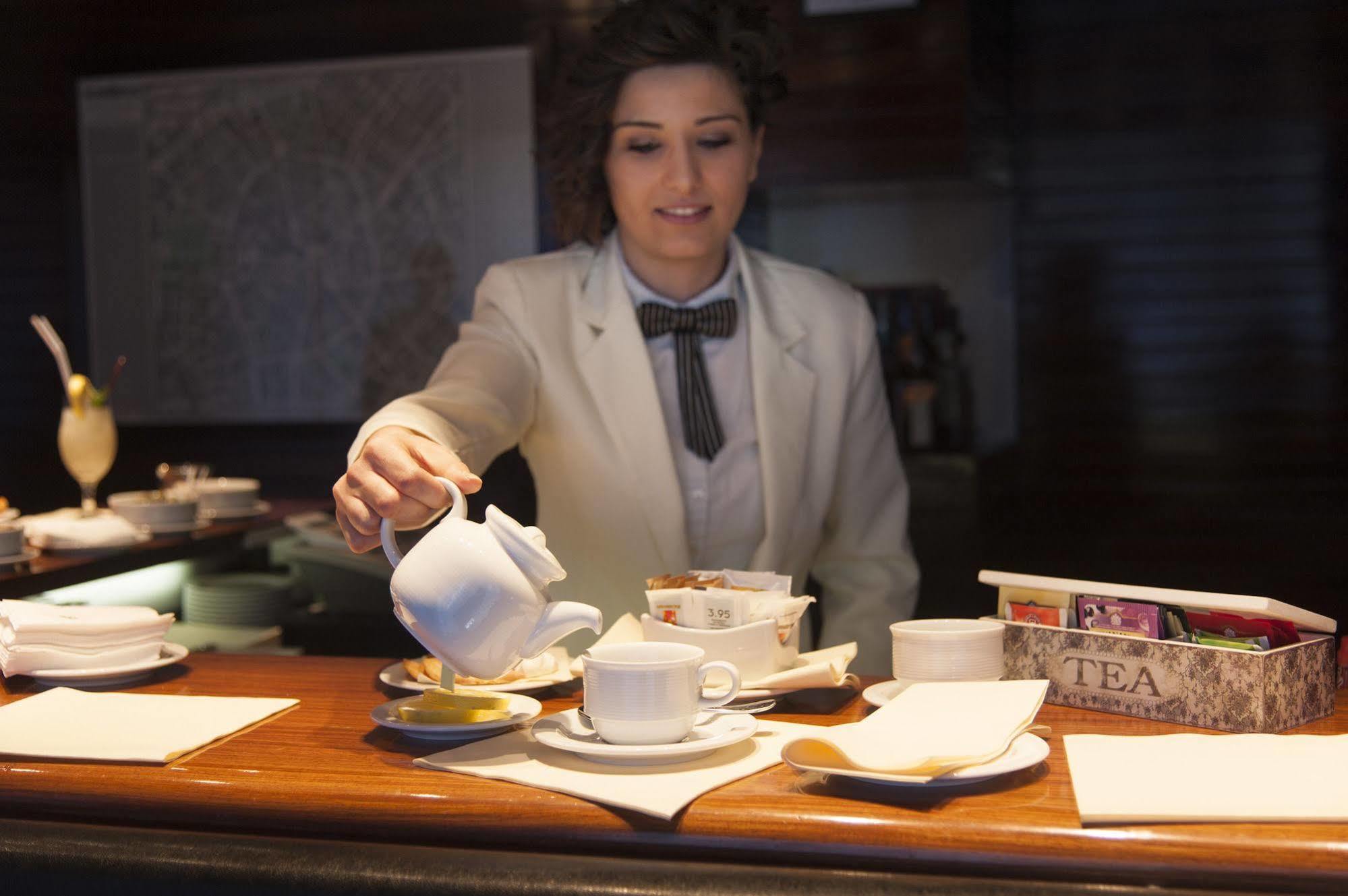Galileo Hotel