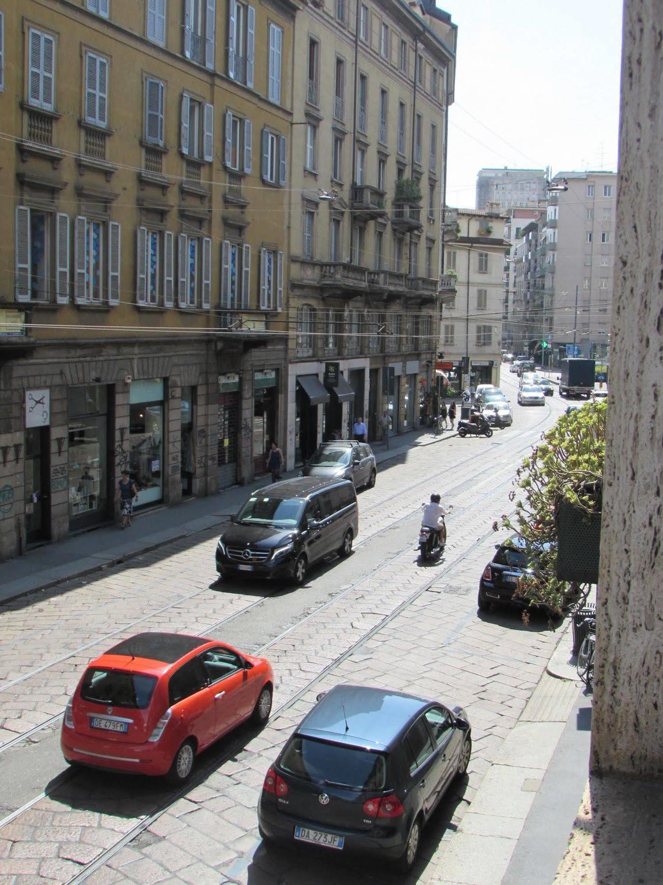 Casa de hóspedes Innperfect Duomo Milão