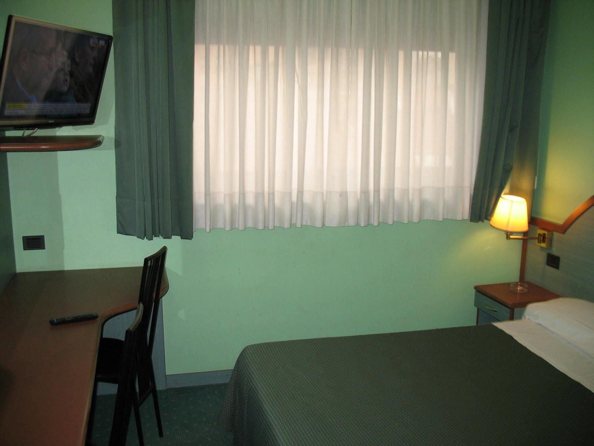 Domenichino Hotel 3*