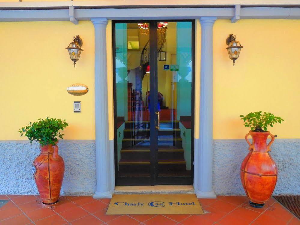 Hotel Charly 3* Milão