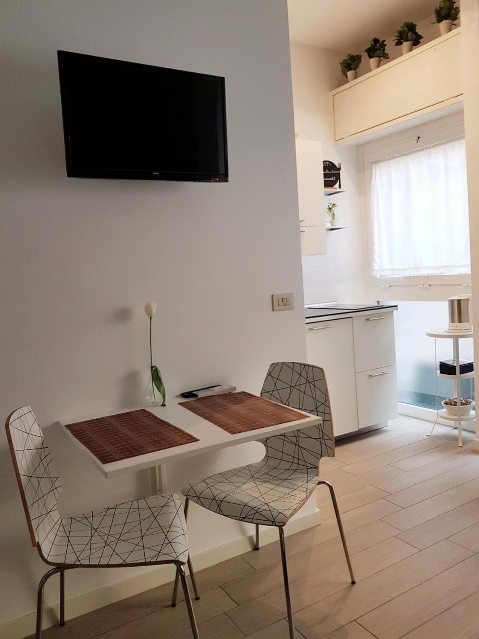 Apartamento Navigli - Via Savona Milão