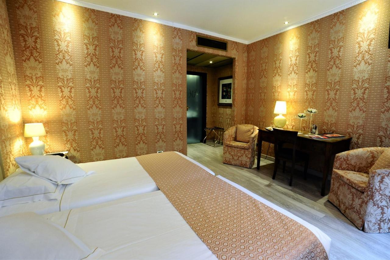 Pierre Hotel 5*
