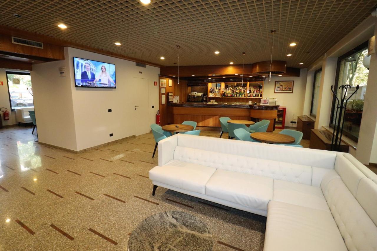 Domenichino Hotel