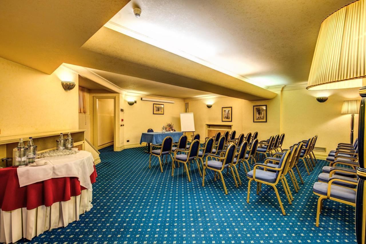 Hotel Auriga 4*