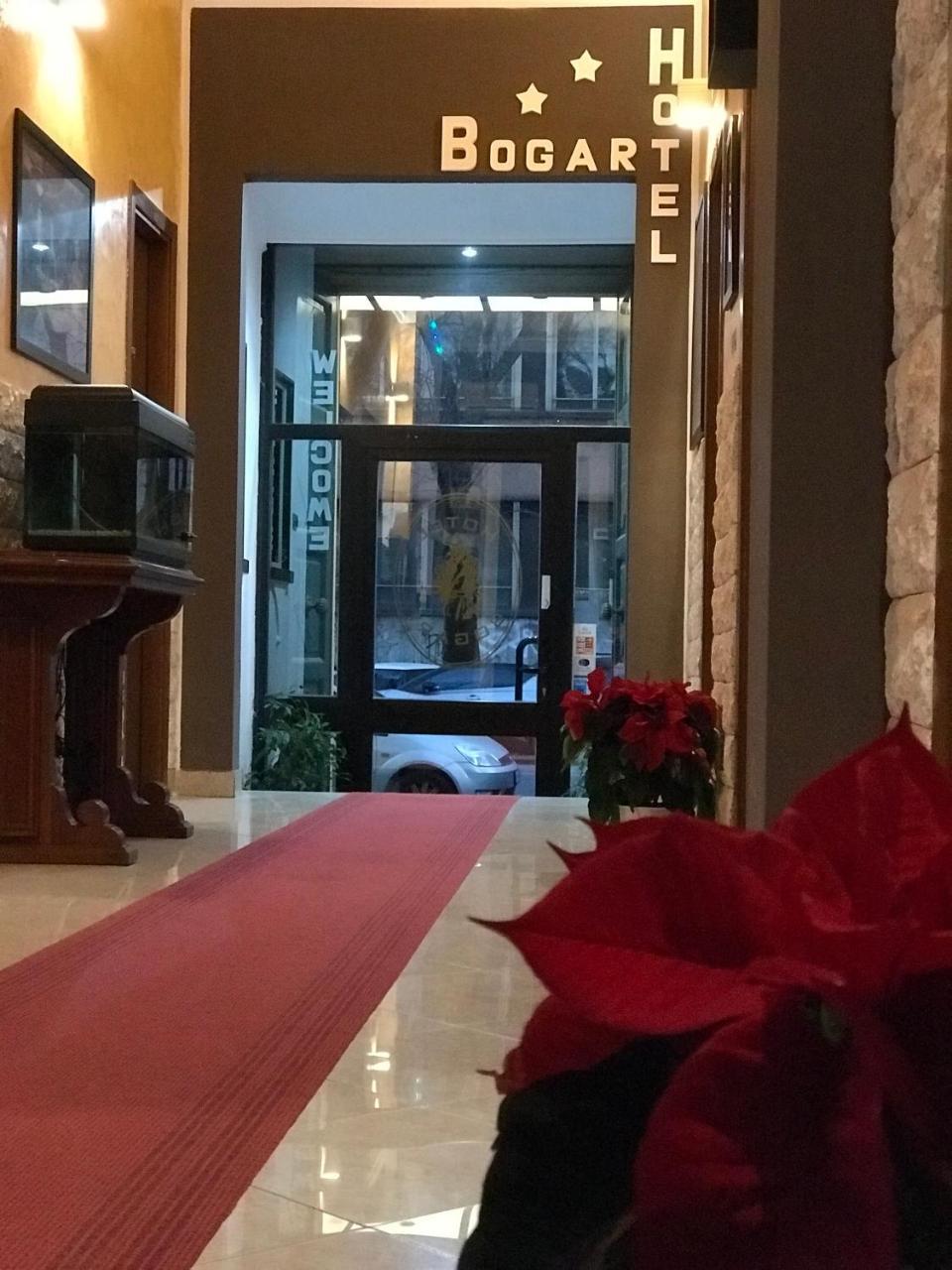 Bogart Hotel 2*