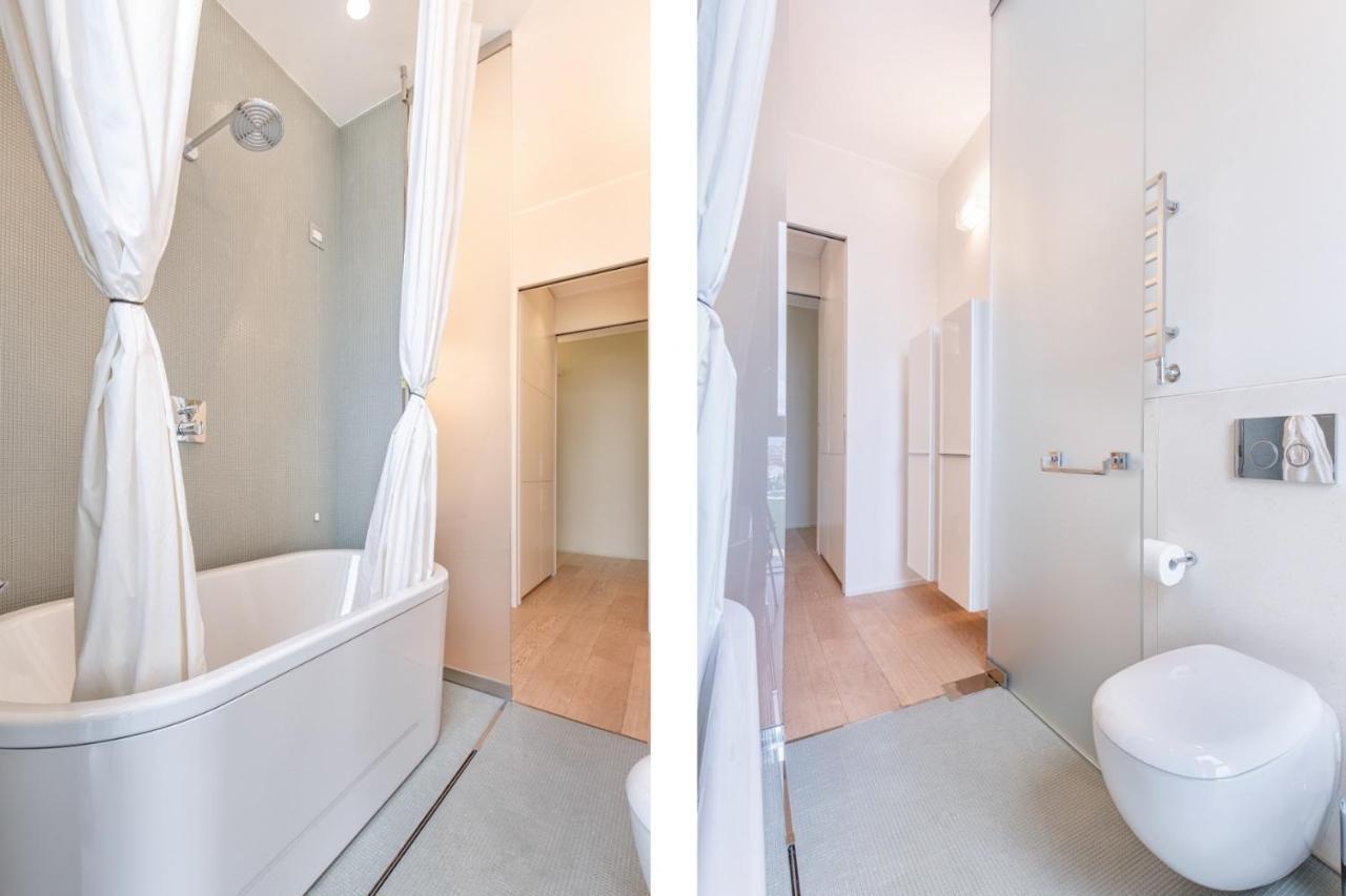 Stylish Elegant In Torre Solaria With Exclusive Milan's View Apartment Mailand
