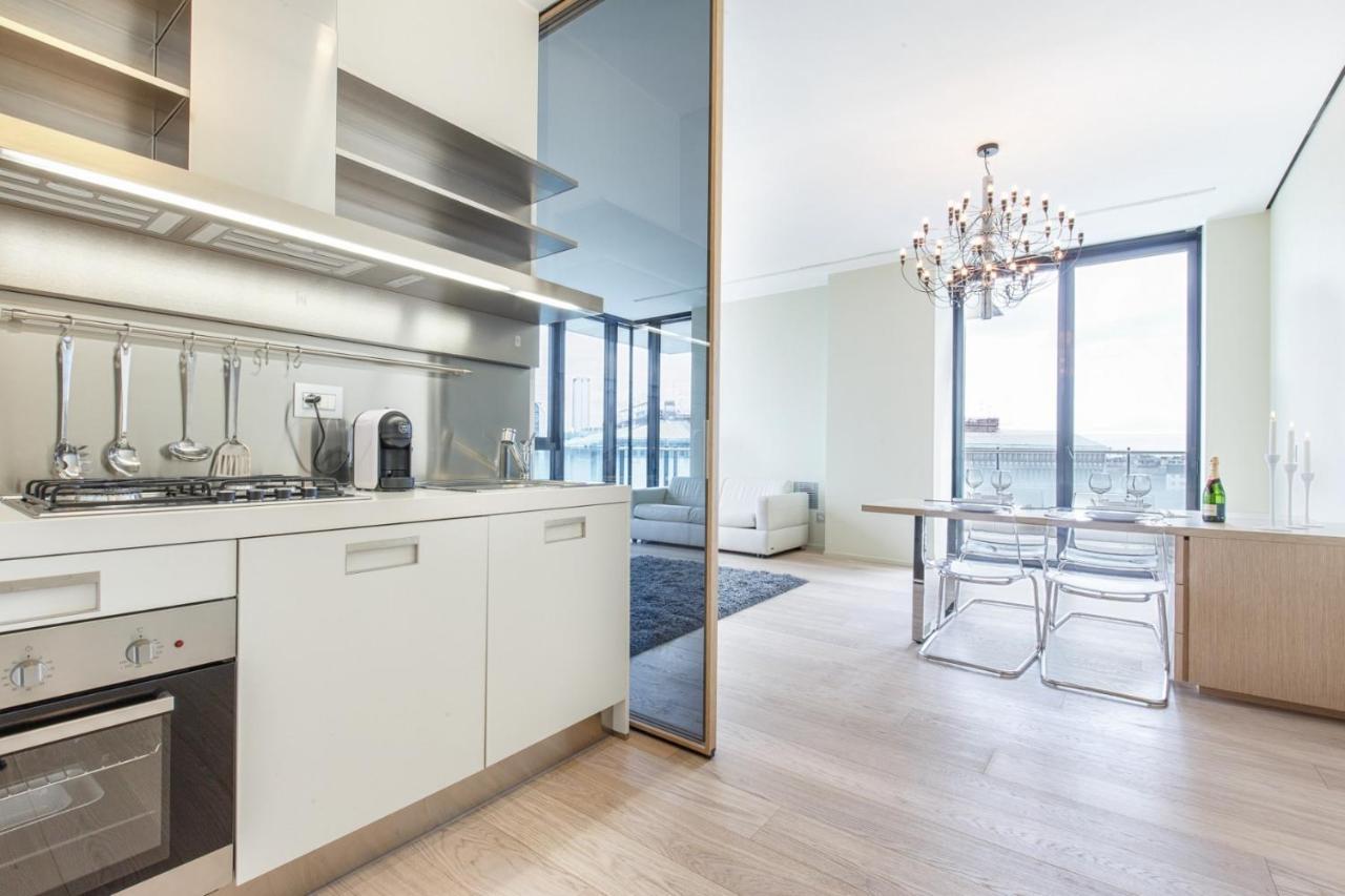 Stylish Elegant In Torre Solaria With Exclusive Milan's View Apartment