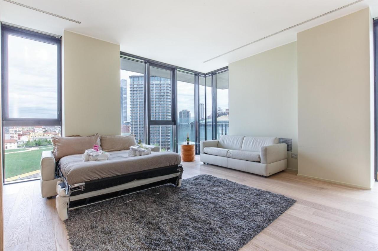 Apartment Stylish Elegant In Torre Solaria With Exclusive Milan's View Mailand