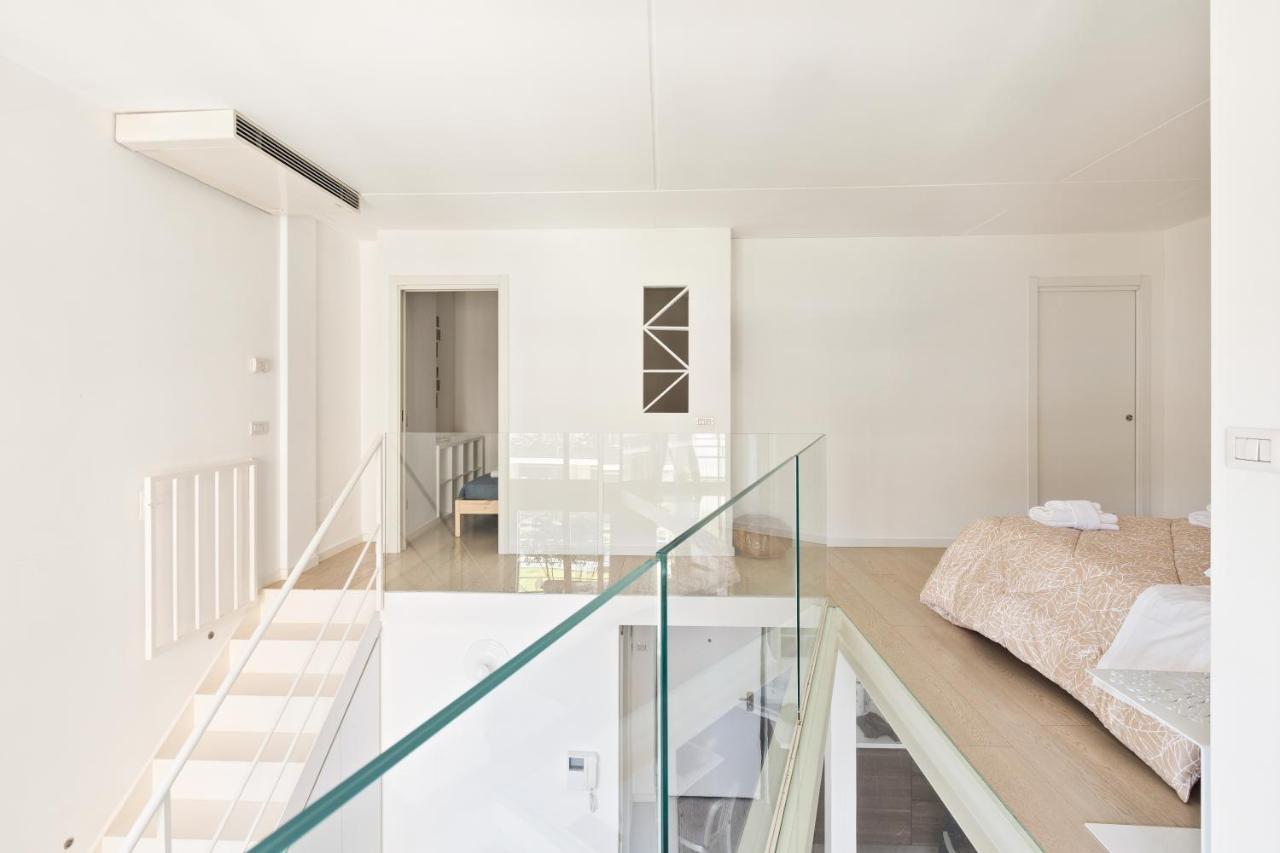 Elegant Loft With Balcony! * Mailand