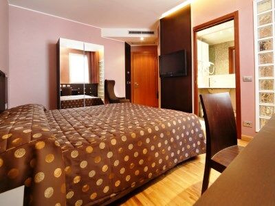 Hotel Terminal 3*
