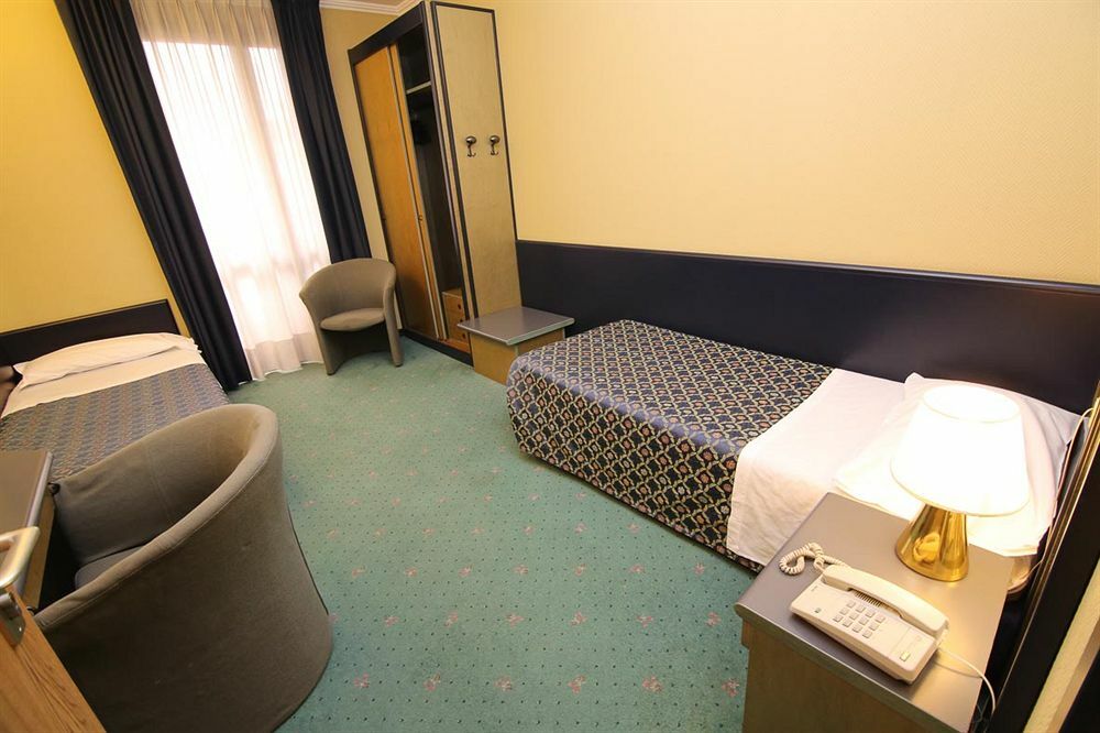 Domenichino Hotel