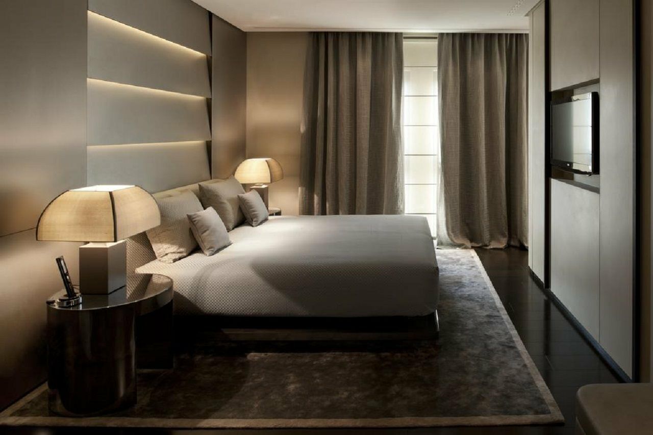 Armani Hotel 5*