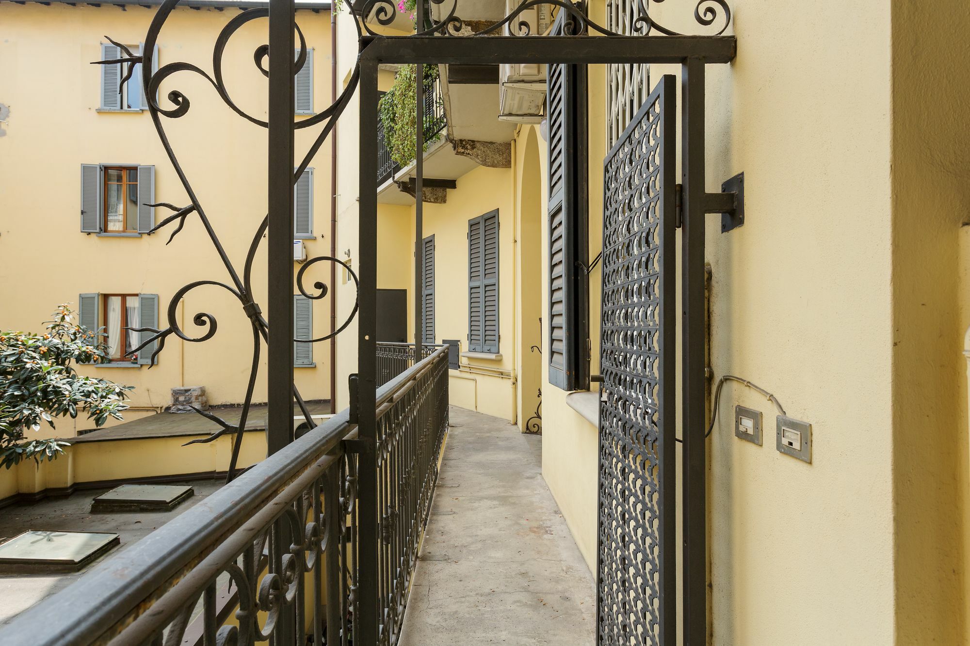 Rentopolis Farini - Isola Apartment Milan