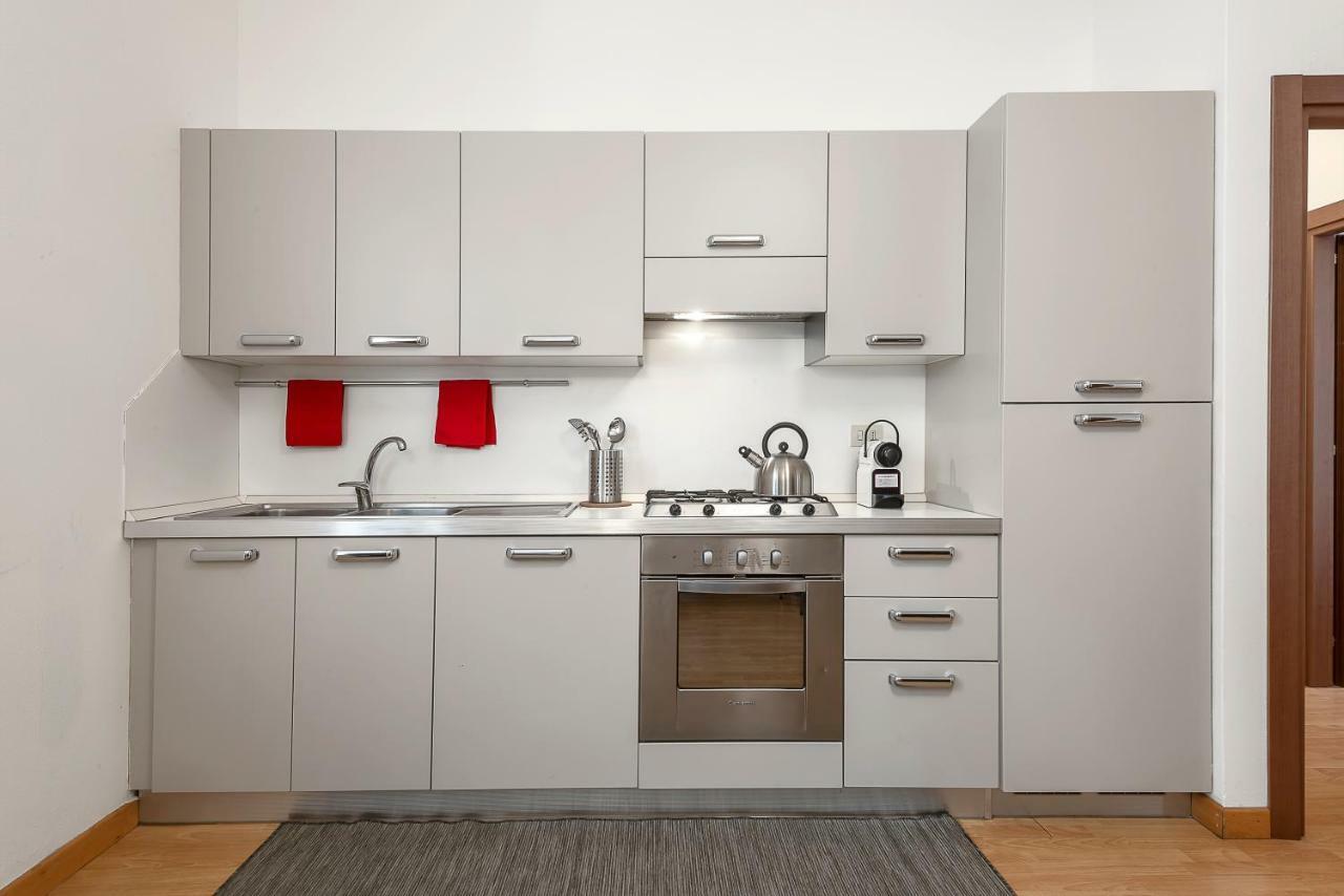 Apartment San Lorenzo Building