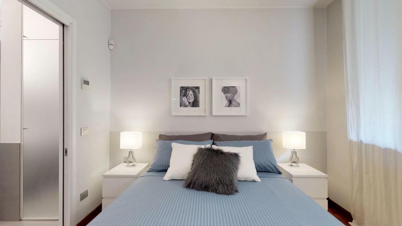 Apartment Design Near Duomo Square Mailand