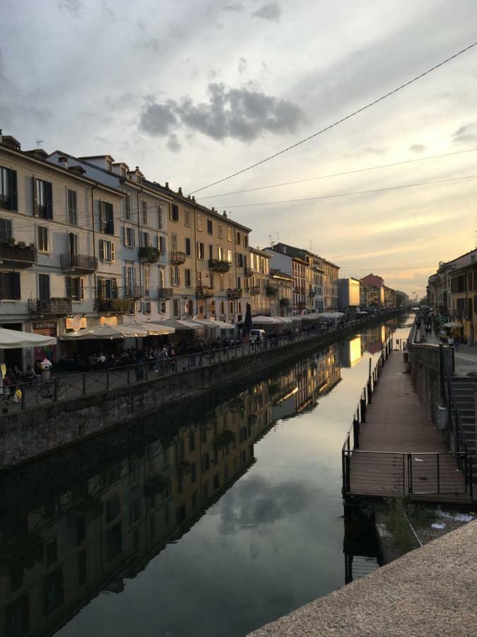 Charming On The Darsena Navigli - Pulizia Eccezionale Apartment *